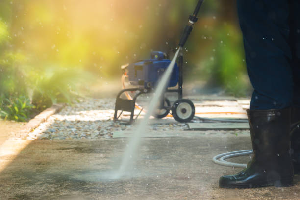 Best Animal Enclosure Cleaning  in Florin, CA